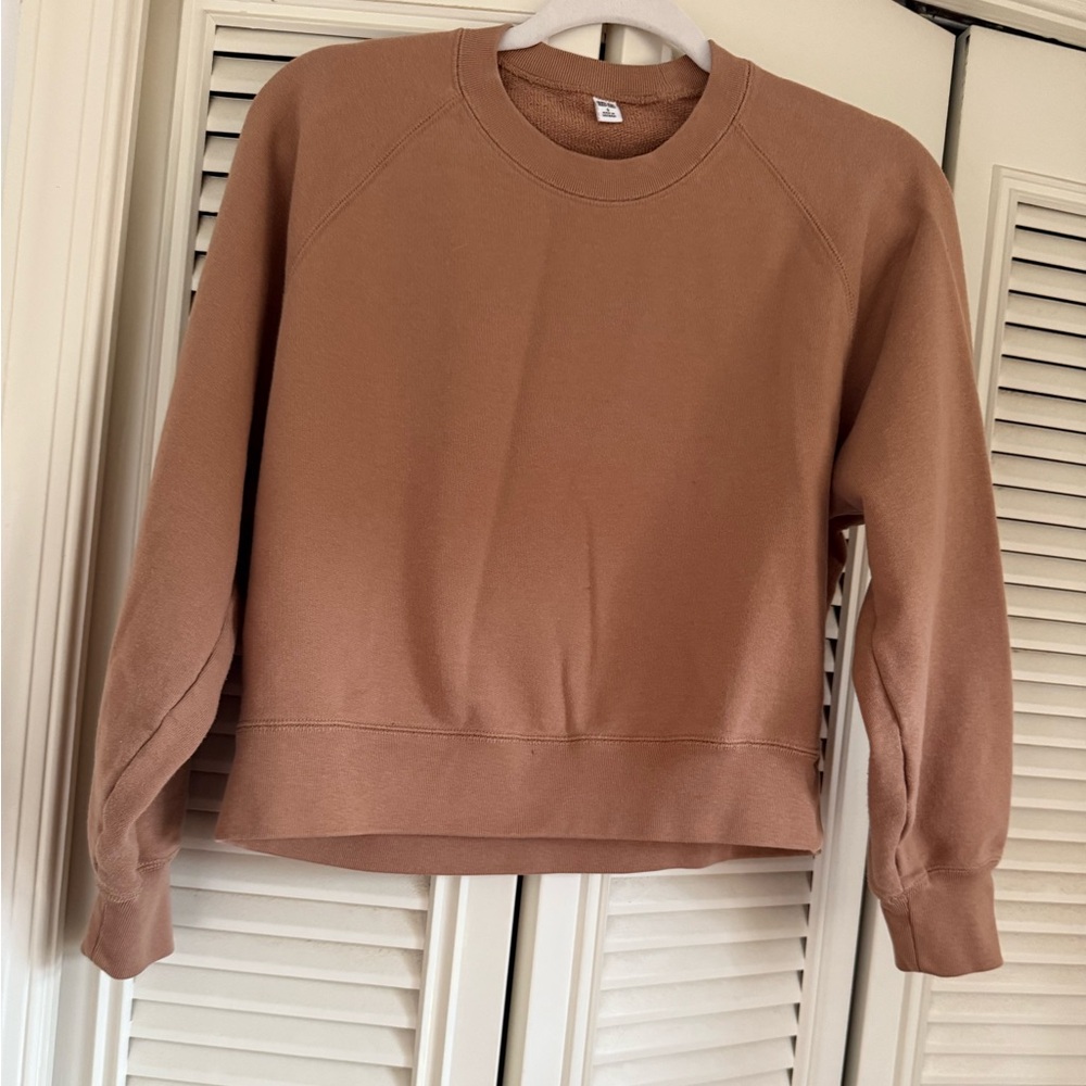 UNIQLO Sweatshirt